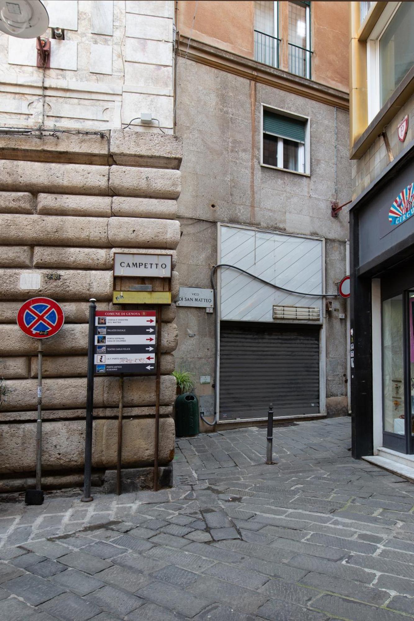 Le Caravelle Centro Storico Genova Ξενοδοχείο Εξωτερικό φωτογραφία